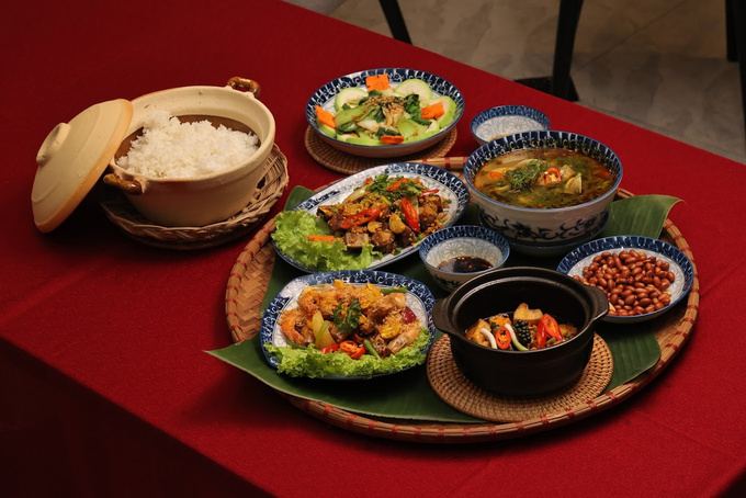 Cơm Nhà