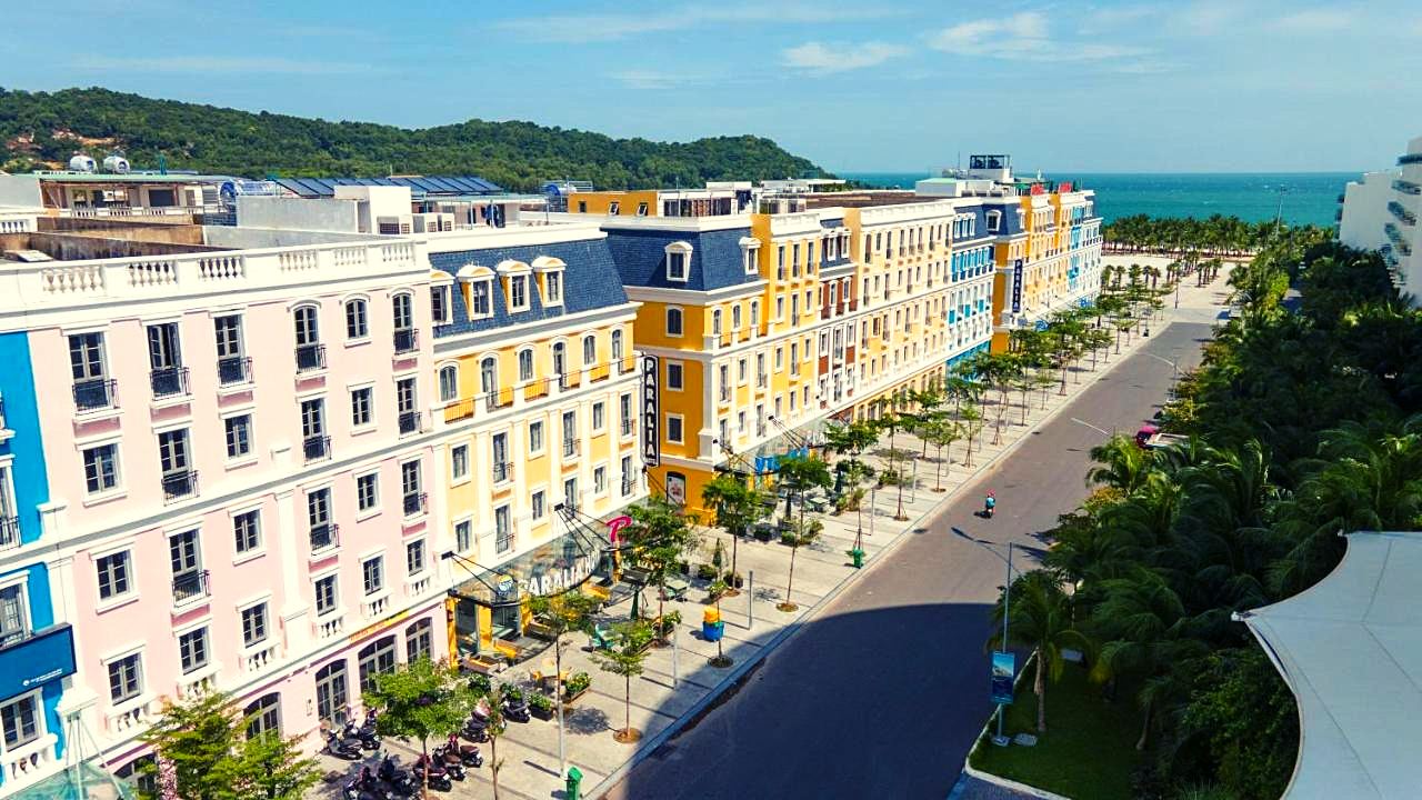 Khách sạn và Nghỉ dưỡng